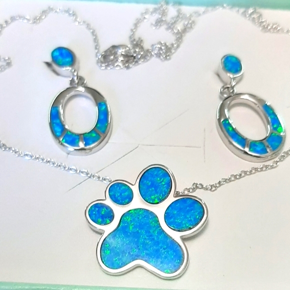 Opal Paw Necklace + Earrings Silver Set - Picture 1 of 12